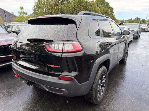Diamond Black 2022 Jeep Cherokee Trailhawk