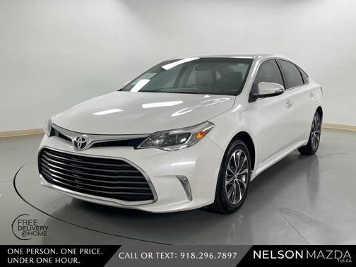 2016 Toyota Avalon XLE