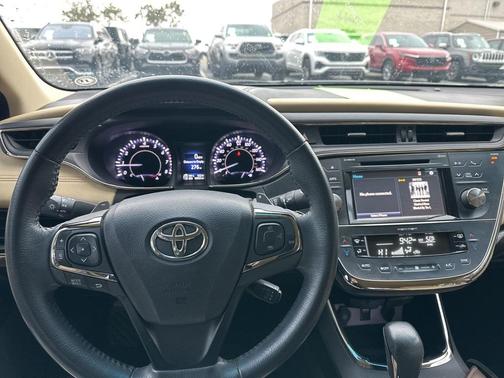 2016 Toyota Avalon XLE