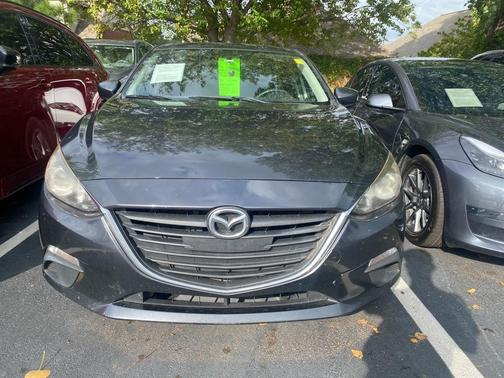 2015 Mazda Mazda3 i SV