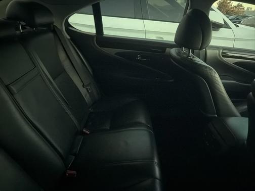 2014 Lexus LS 460 Base