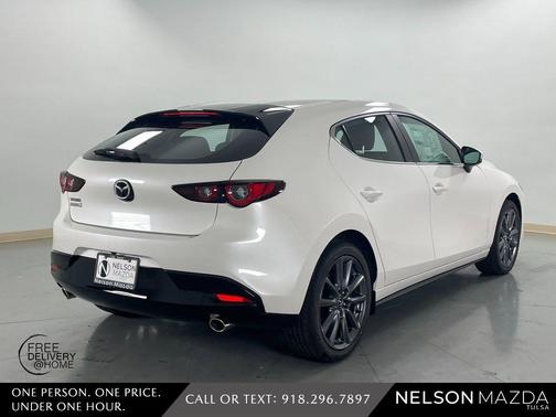 Snowflake White Pearl 2026 Mazda Mazda3 FWD w/Preferred Package