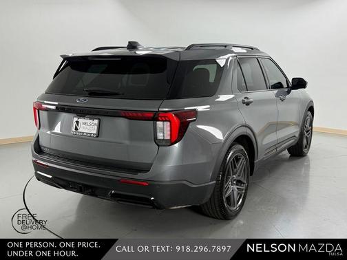 Gray Metallic 2025 Ford Explorer ST-Line
