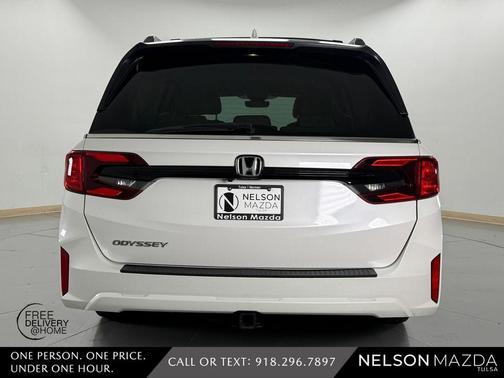 White 2025 Honda Odyssey EX-L