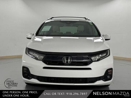 White 2025 Honda Odyssey EX-L