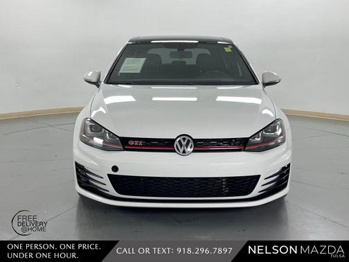 2017 Volkswagen Golf GTI SE 4-Door