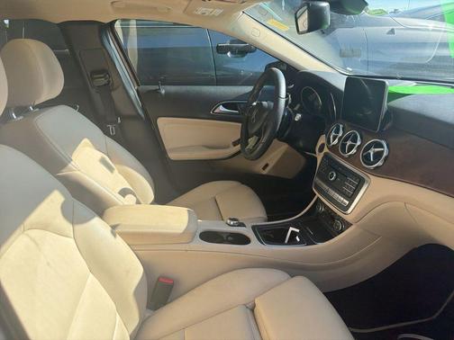 Cocoa Brown Metallic 2018 Mercedes-Benz GLA 250 Base 4MATIC