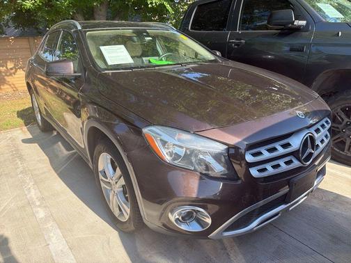 Cocoa Brown Metallic 2018 Mercedes-Benz GLA 250 Base 4MATIC