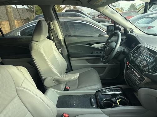 2021 Honda Pilot Elite