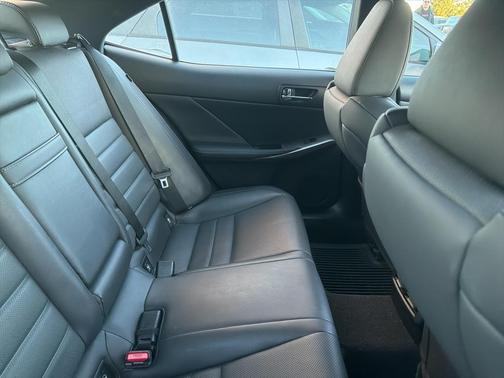 2016 Lexus IS 200t Base