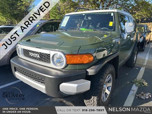 2014 Toyota FJ Cruiser Base