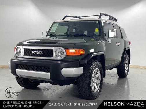 2014 Toyota FJ Cruiser Base