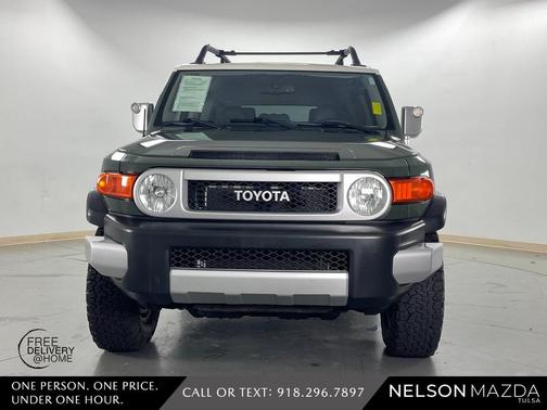 2014 Toyota FJ Cruiser Base