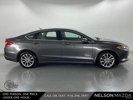 2018 Ford Fusion Energi SE Luxury