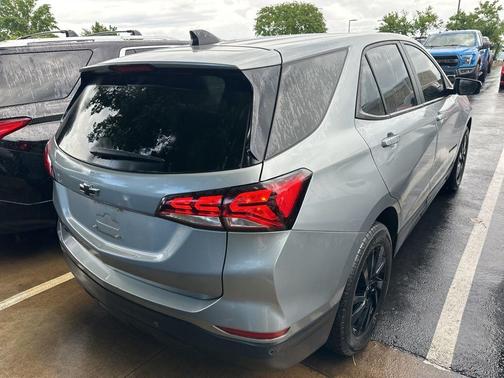 Sterling Gray Metallic 2024 Chevrolet Equinox LS