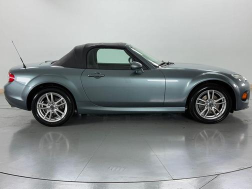 Dolphin Gray Mica 2013 Mazda MX-5 Miata Sport