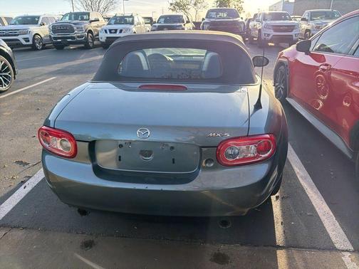 2013 Mazda MX-5 Miata Sport