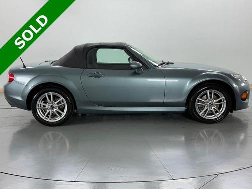 2013 Mazda MX-5 Miata Sport