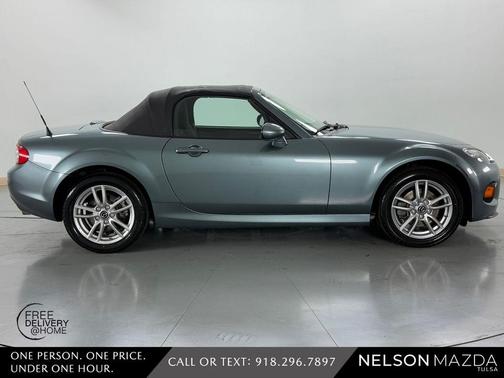 2013 Mazda MX-5 Miata Sport