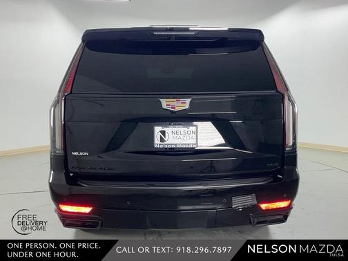 2022 Cadillac Escalade Sport Platinum