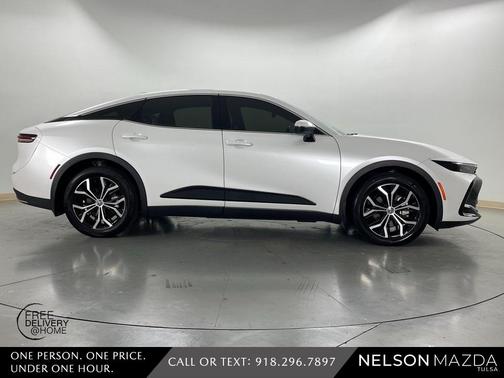 2024 Toyota Crown XLE