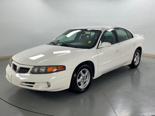 2002 Pontiac Bonneville SE