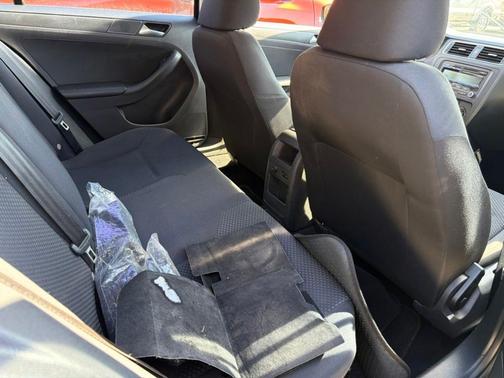 Black 2014 Volkswagen Jetta S