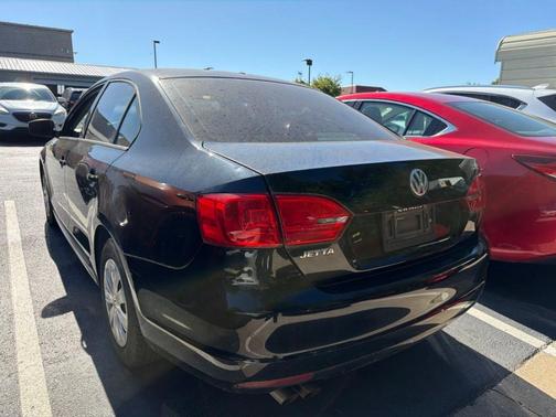 Black 2014 Volkswagen Jetta S