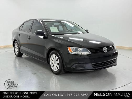 Black 2014 Volkswagen Jetta S