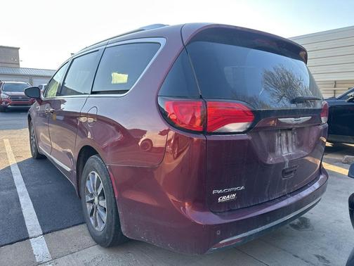 2019 Chrysler Pacifica Touring-L Plus