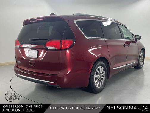 2019 Chrysler Pacifica Touring-L Plus