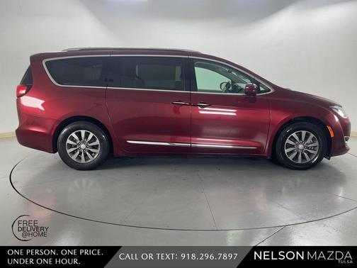 2019 Chrysler Pacifica Touring-L Plus