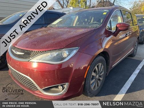 2019 Chrysler Pacifica Touring-L Plus