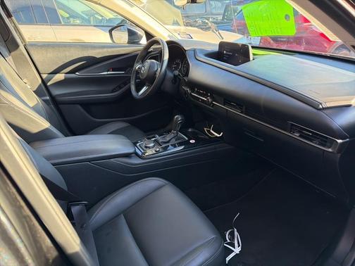 2024 Mazda CX-30 Select