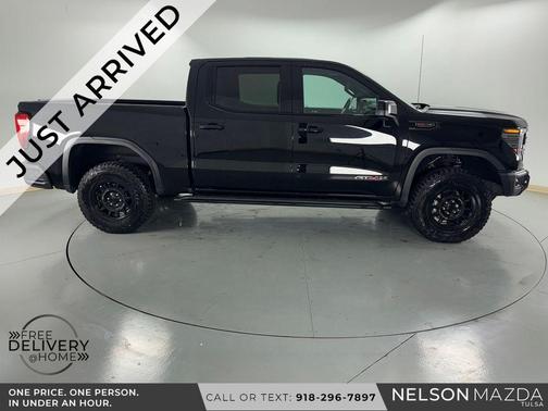 Onyx Black 2023 GMC Sierra 1500 AT4X
