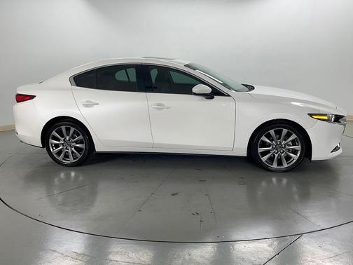 2022 Mazda Mazda3 AWD w/Premium Package