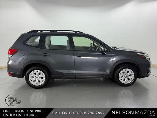 Magnetite Gray Metallic 2024 Subaru Forester