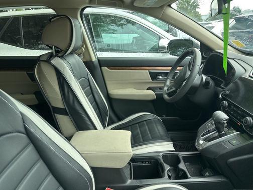 White Diamond Pearl 2018 Honda CR-V EX