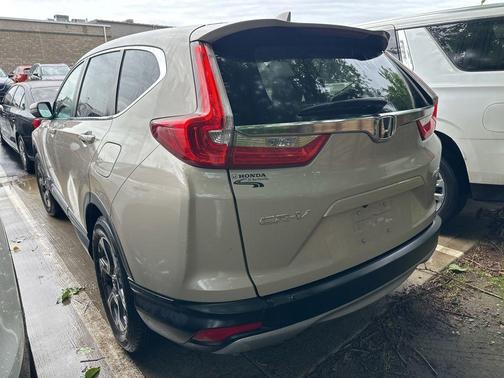 White Diamond Pearl 2018 Honda CR-V EX