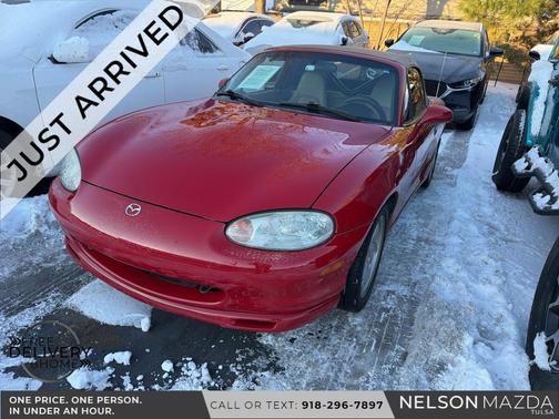 1999 Mazda MX-5 Miata 
