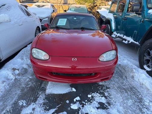 1999 Mazda MX-5 Miata 