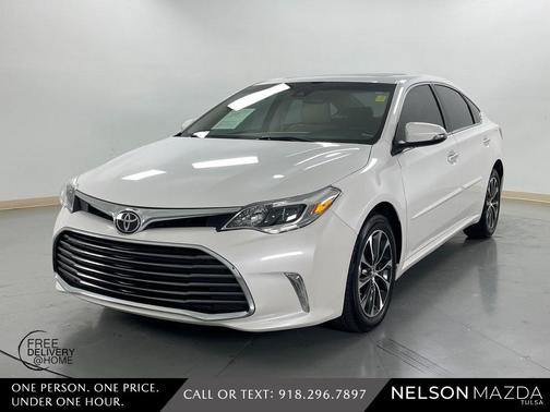 2017 Toyota Avalon XLE Plus
