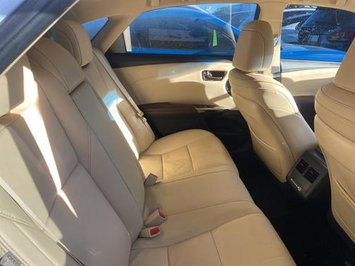 2017 Toyota Avalon XLE Plus