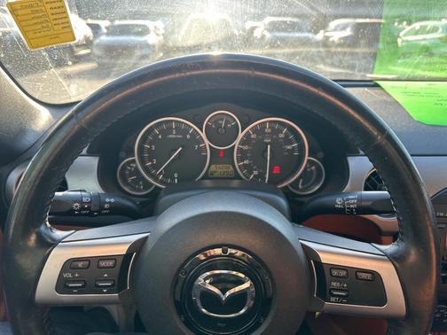 2007 Mazda MX-5 Miata Grand Touring Hardtop Convertible