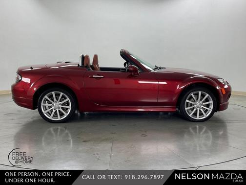 2007 Mazda MX-5 Miata Grand Touring Hardtop Convertible