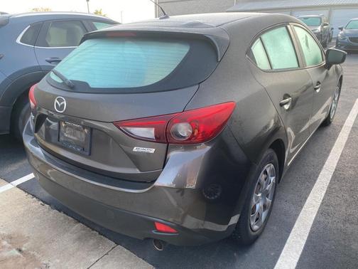 2014 Mazda Mazda3 i Sport
