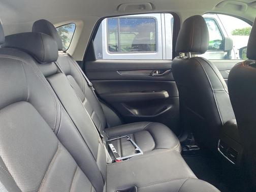 2023 Mazda CX-5 Premium Plus