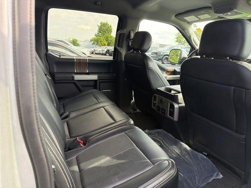 Ingot Silver 2019 Ford F-150 Lariat