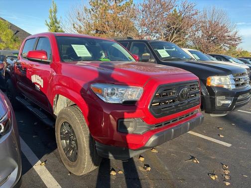 2019 Toyota Tacoma SR
