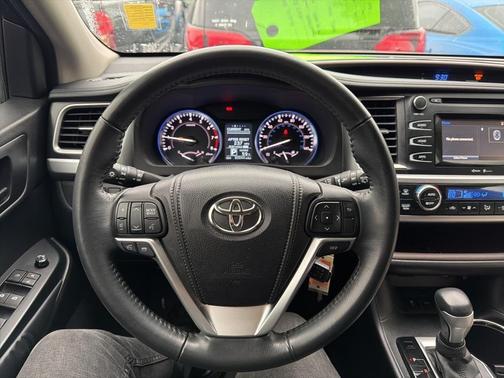 2015 Toyota Highlander LE Plus
